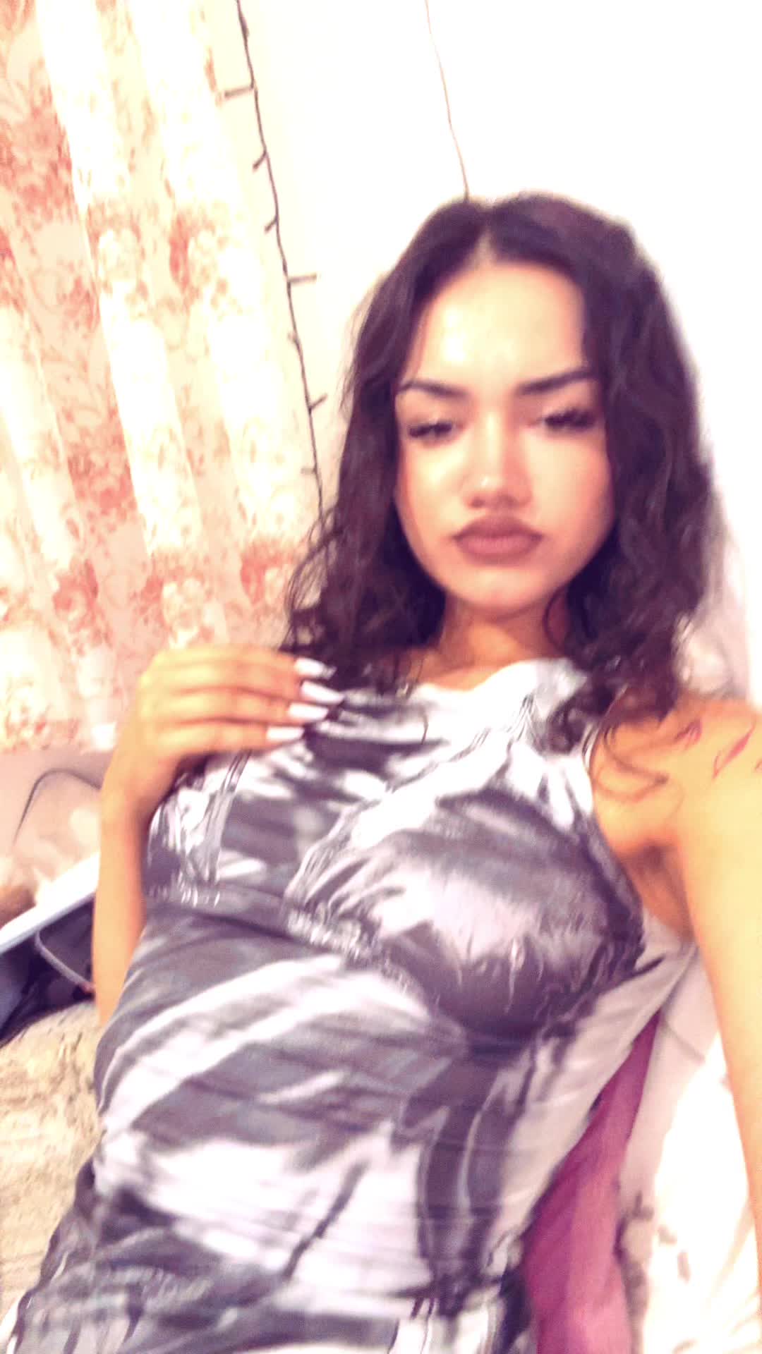 @Iulia667