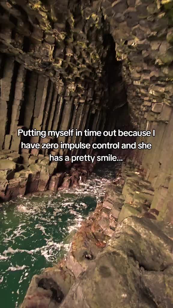 @C.C. Davie - Sapphic Author