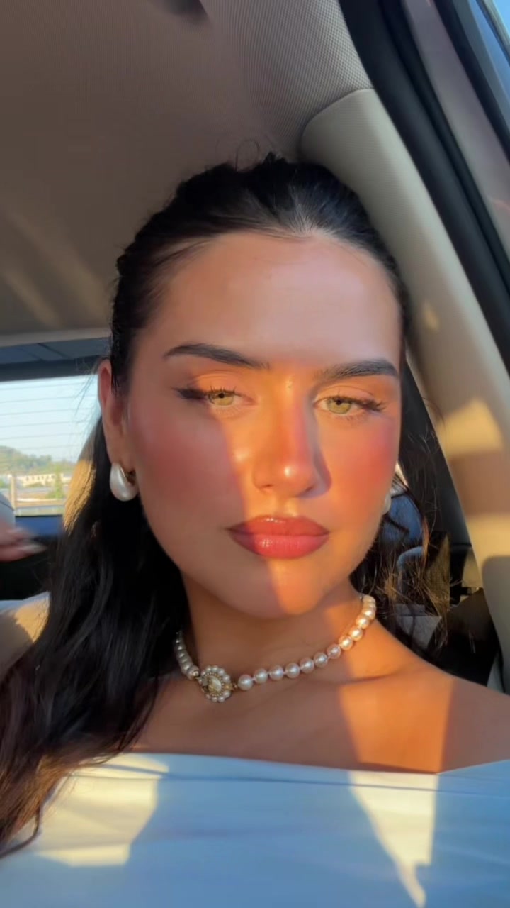 @Em