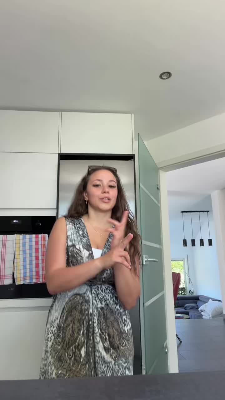 @Sabrinator