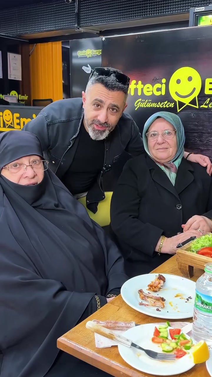 @K&Ouml;FTECİ EMİR & EMİR BURGER