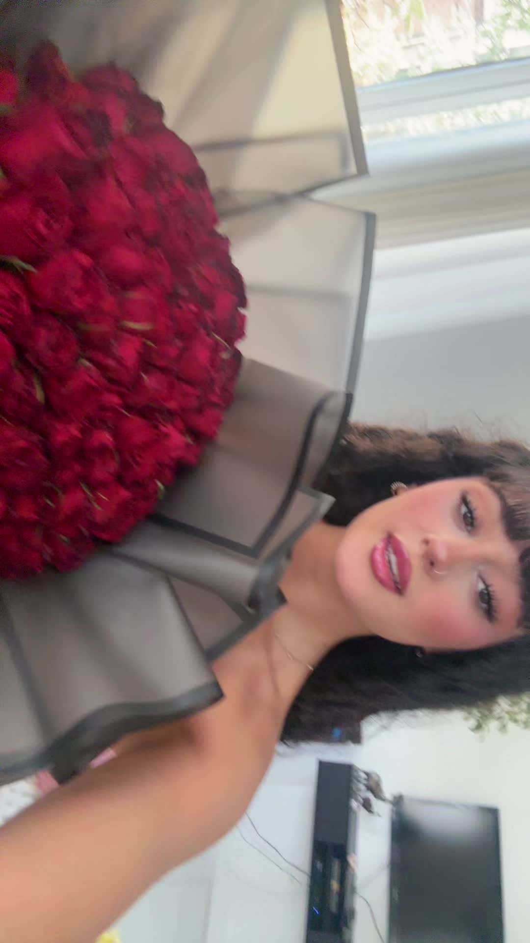 @iihelliyaa
