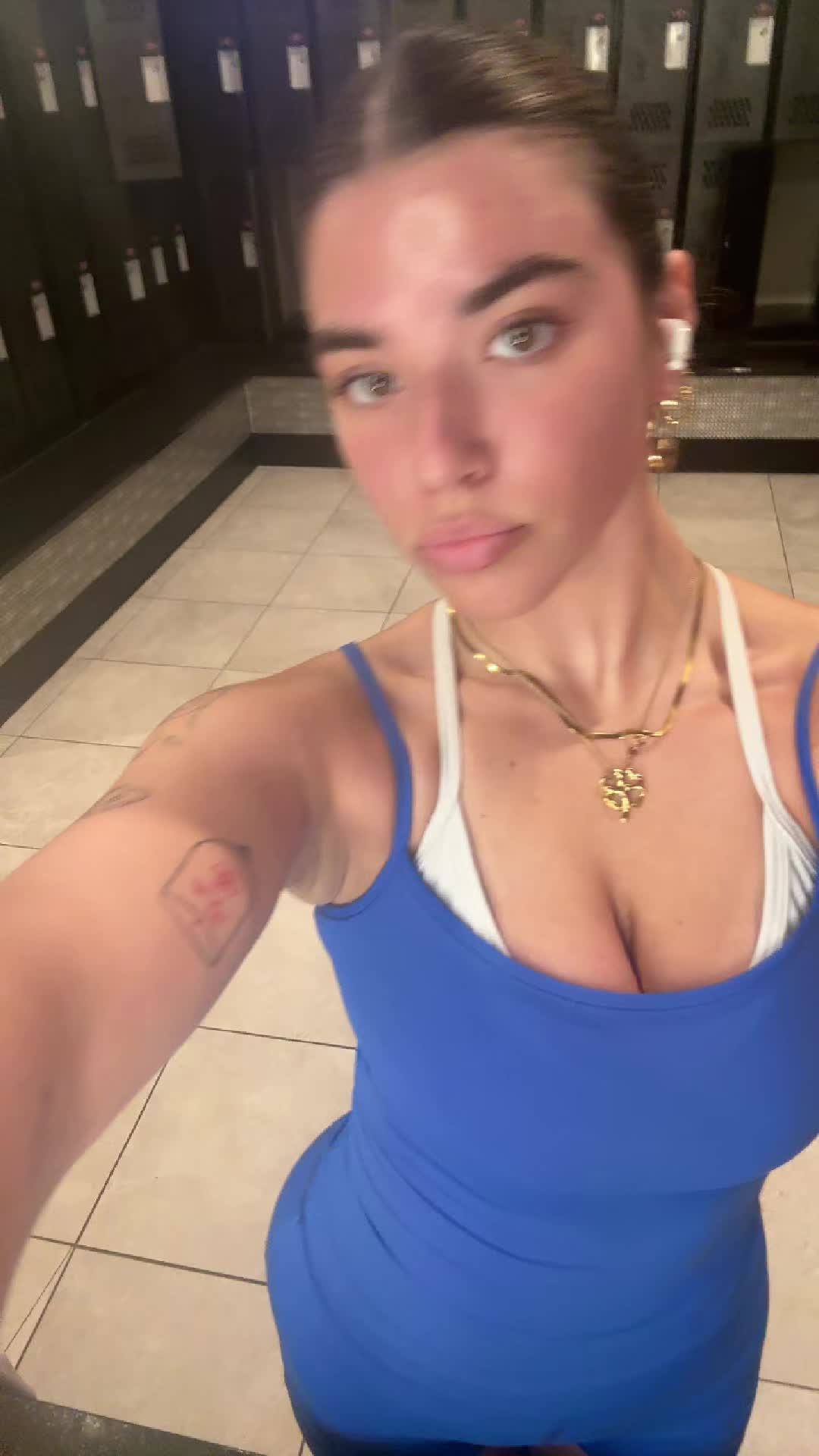 @Tina🍒