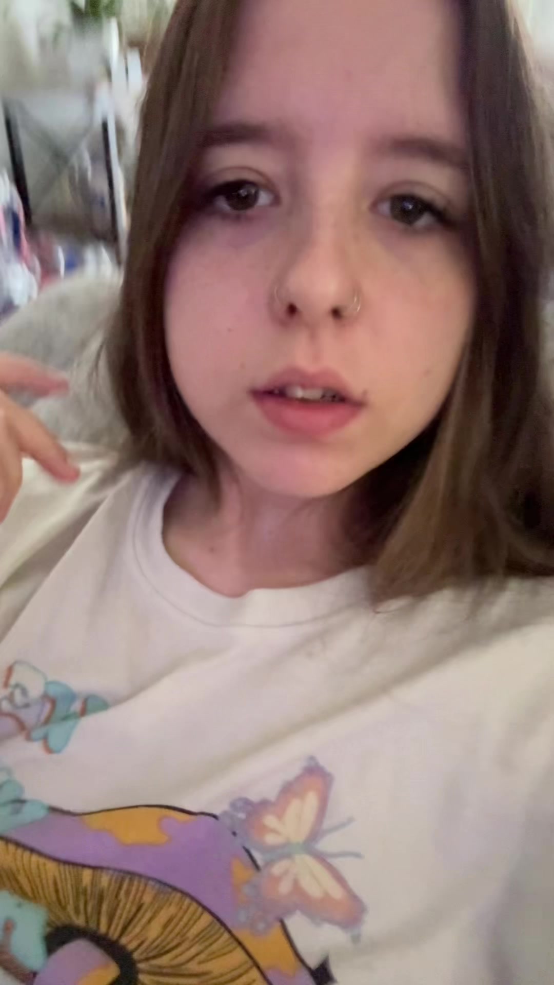 @<3