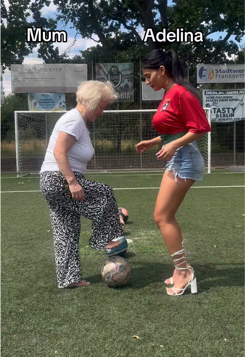 @Adelina⚽️👠