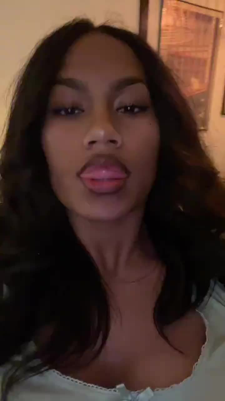 @Akaza