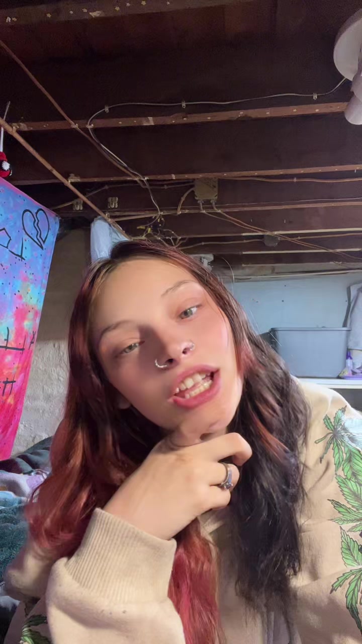 @lexi⛓️🍒🖤