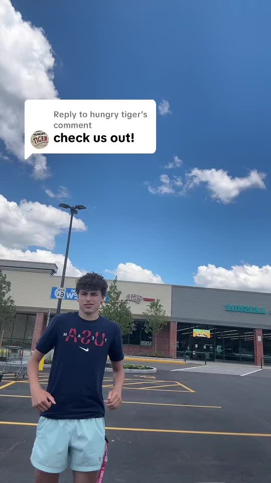 @Massfoodreviews