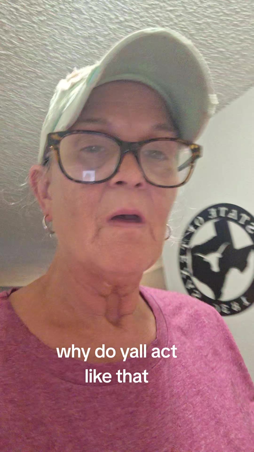 @granny at kitchen table 🎼🎵❌️