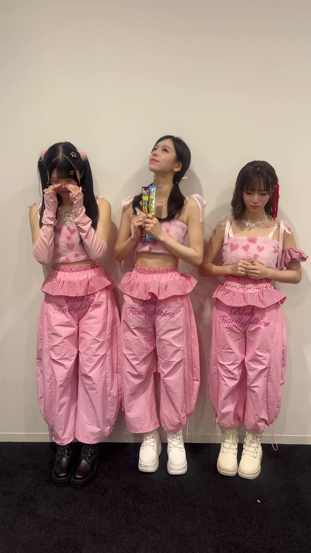 @TiiiMO OFFICIAL