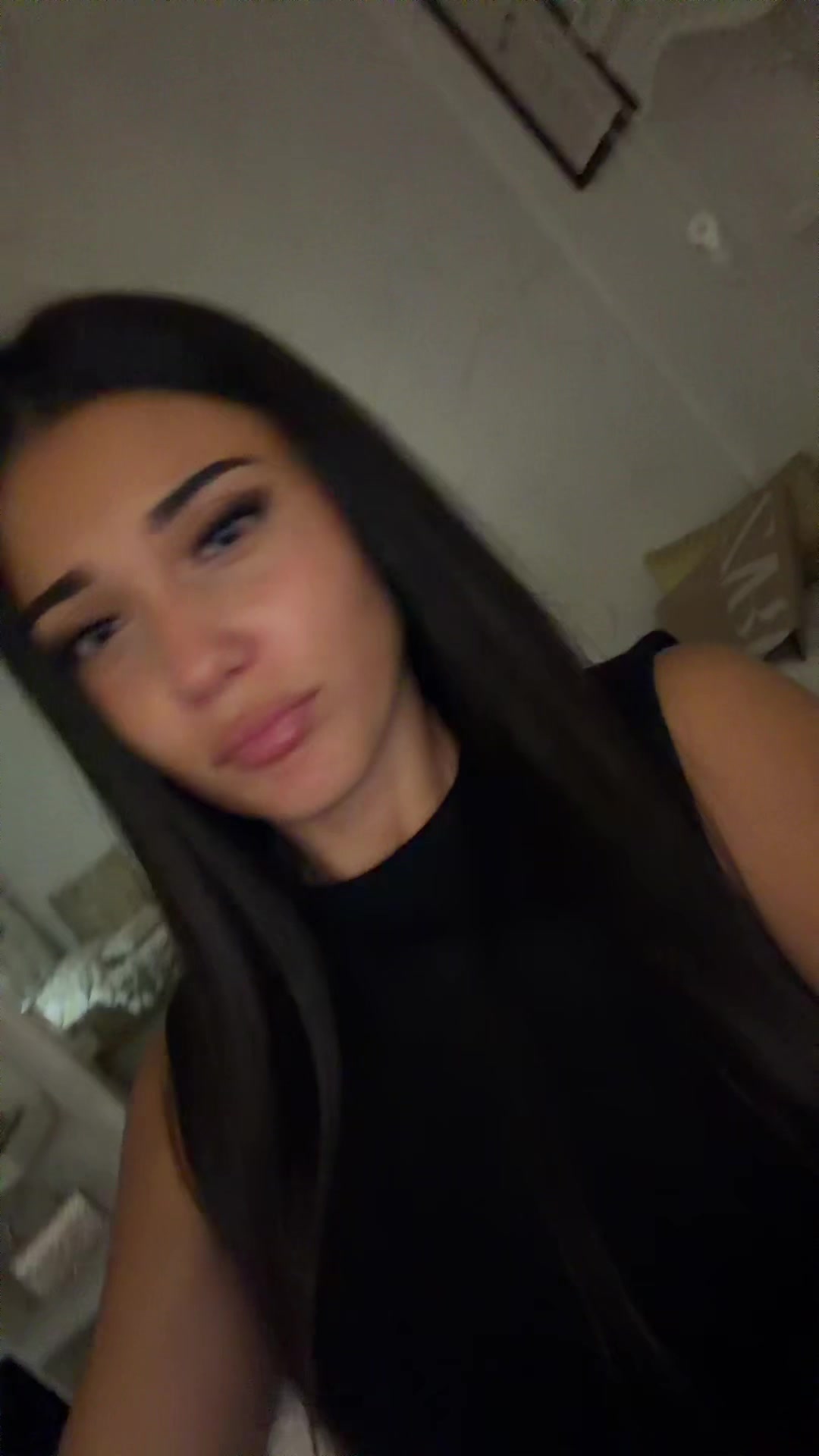 @alisia