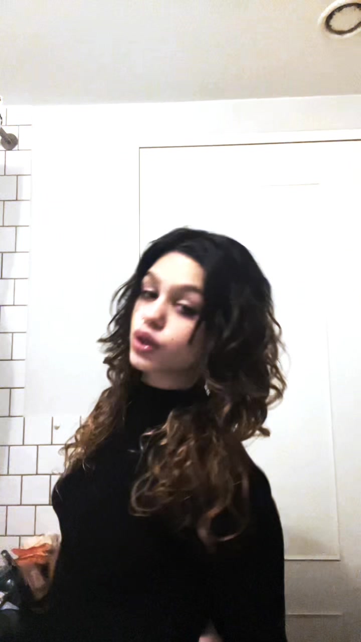 @𝒯𝒿𝒶𝓇𝒶🦋
