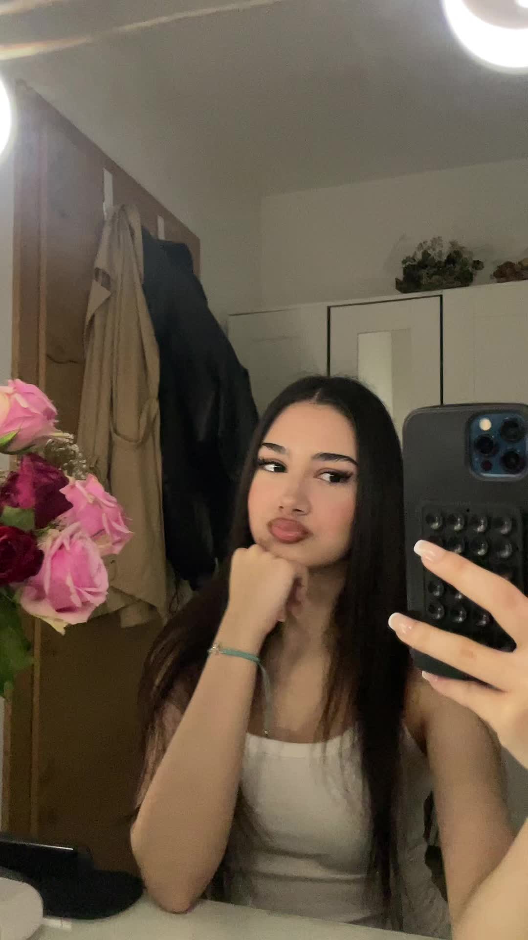 @𝐄𝐲𝐥&uuml;𝐥