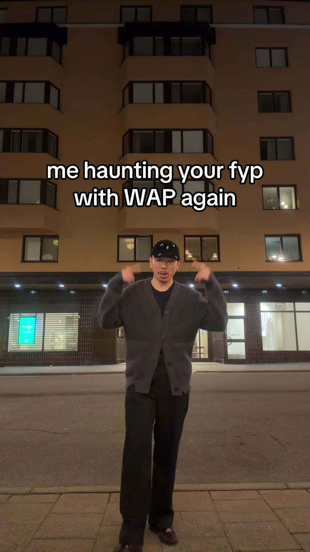 @roy hoang