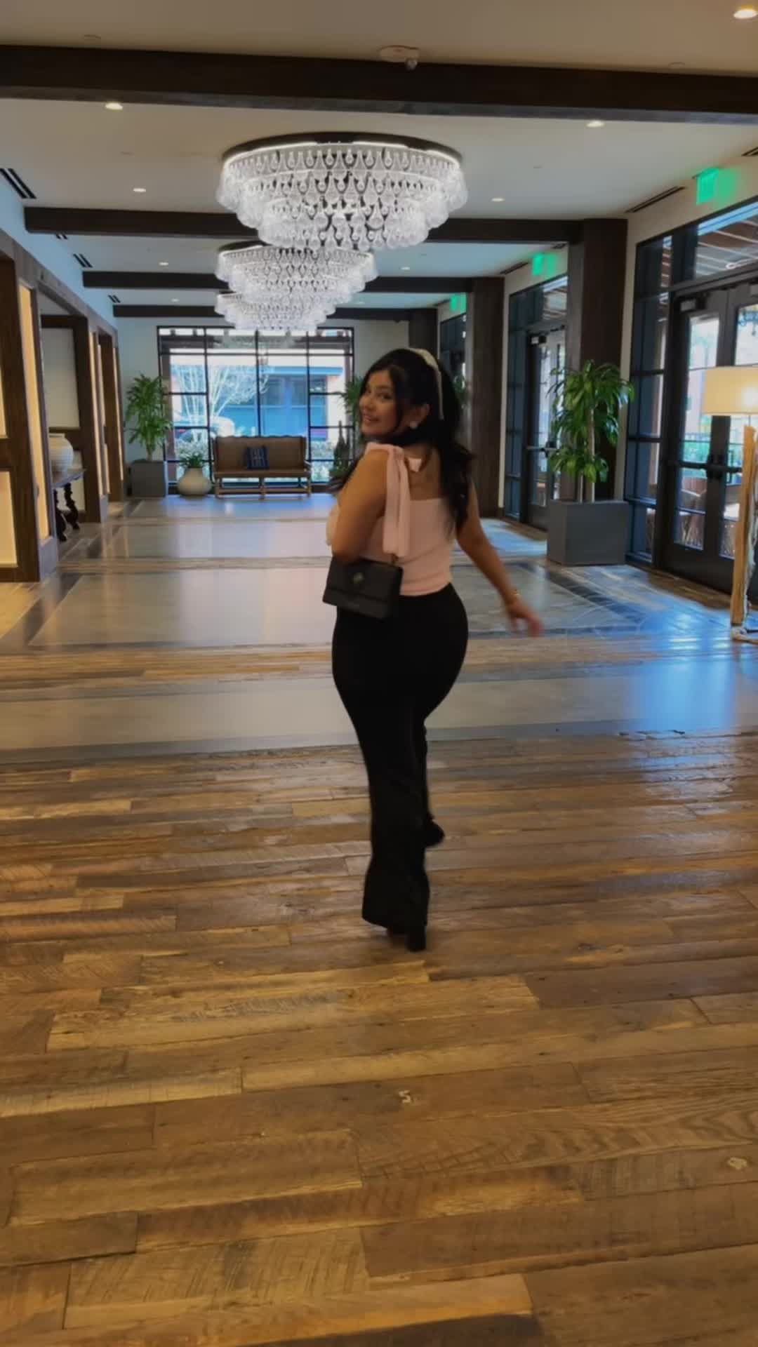 @AlexandraSelen_