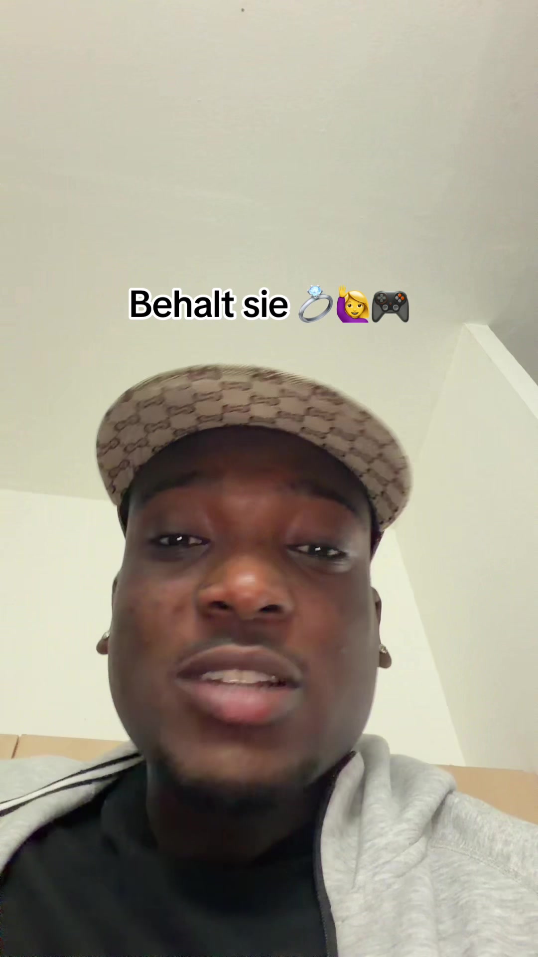 @Panzu