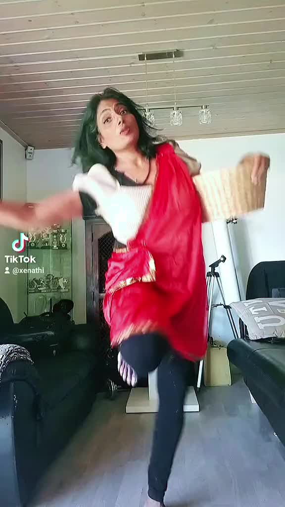 @xena