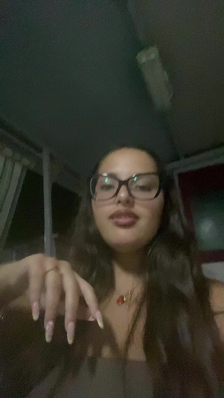 @R 🧊