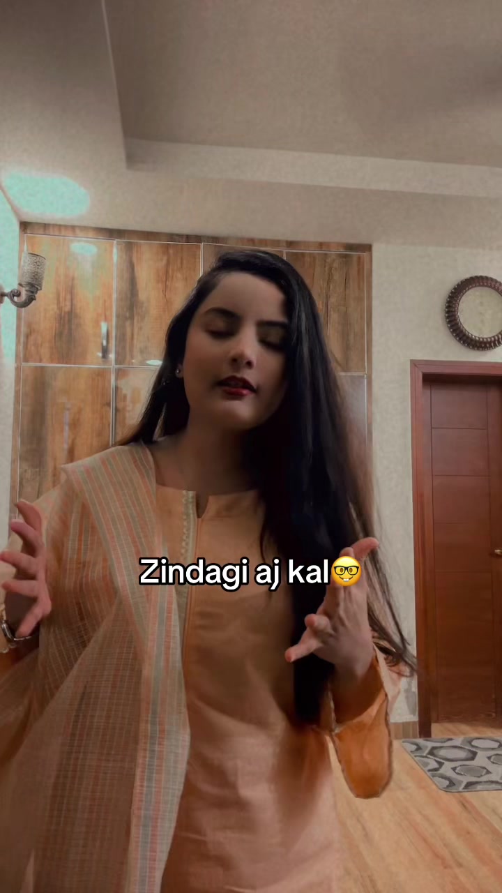 @Maham🤍