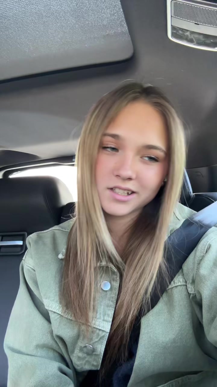 @Elle