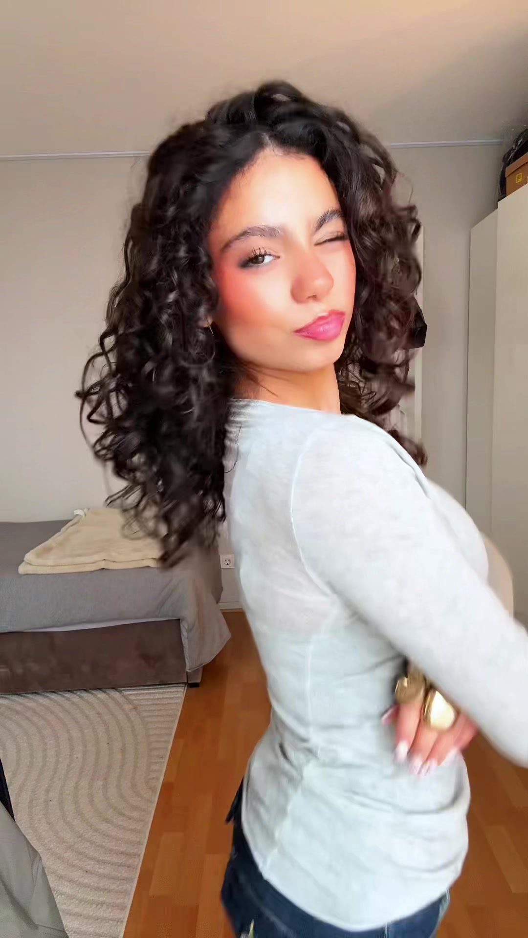 @Mitra ♌️