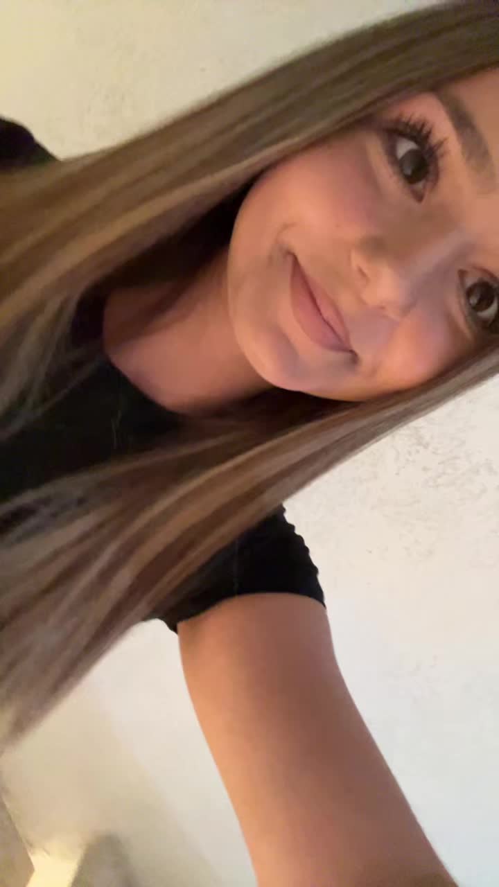 @&alpha;ℓєѕѕ&iota;&alpha;