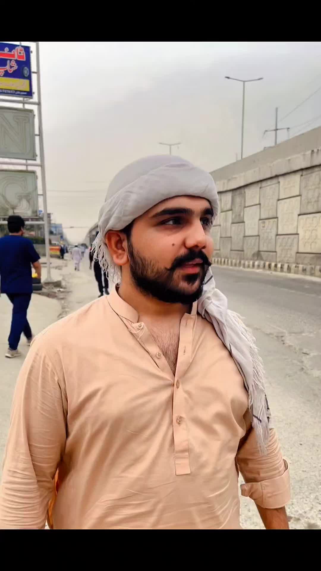 @Fayyaz    D I K✨