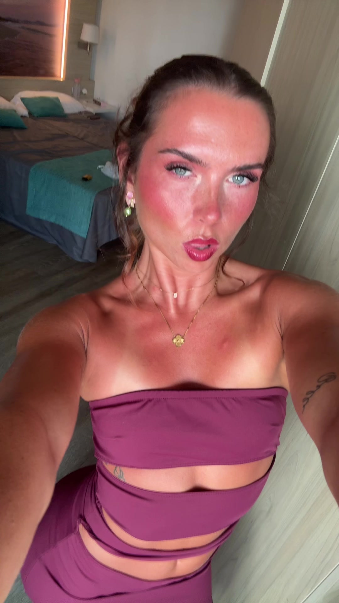 @brookesmithson