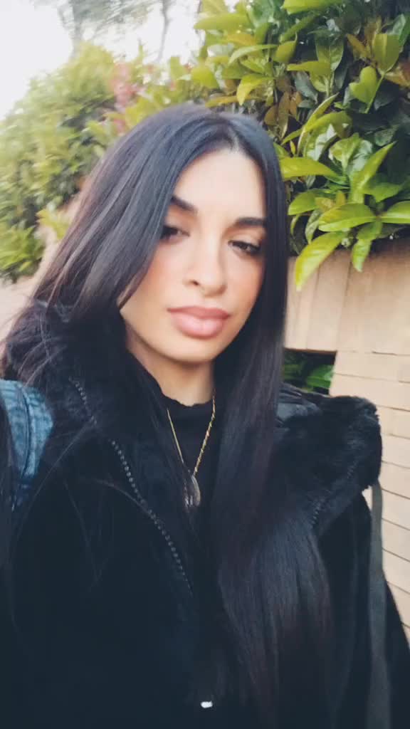 @lucycellamare945
