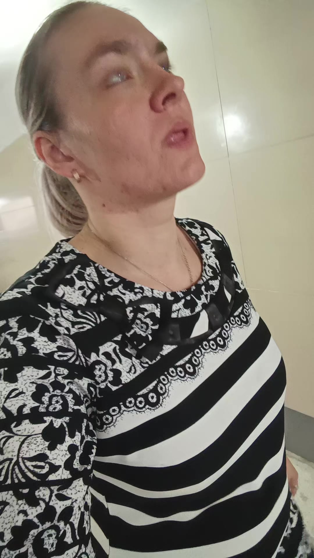 @Елена