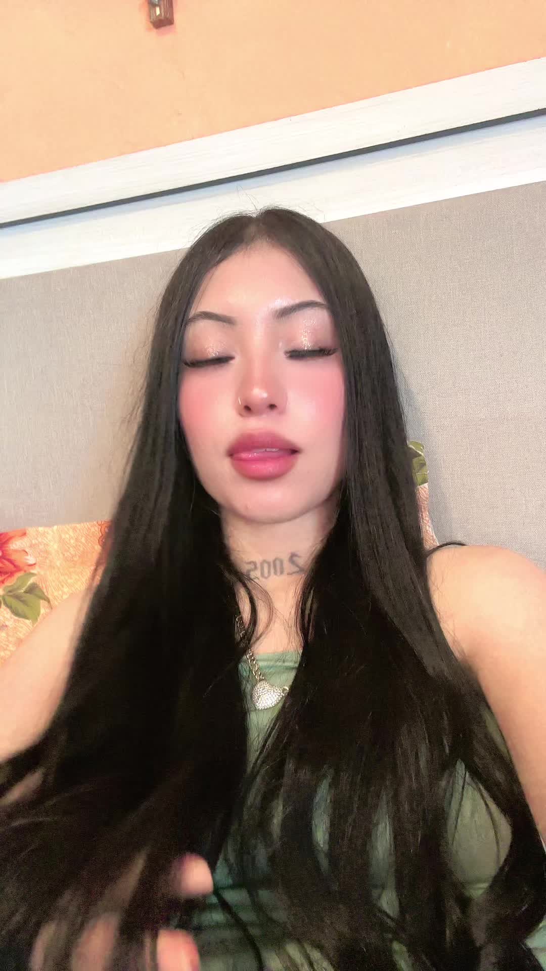 @Janely