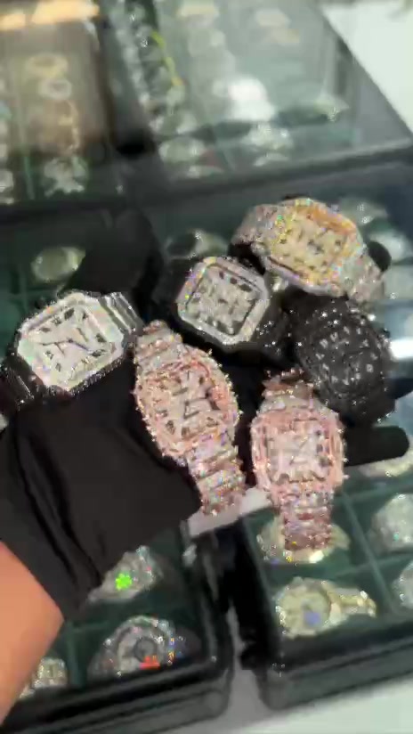@LuxCrate