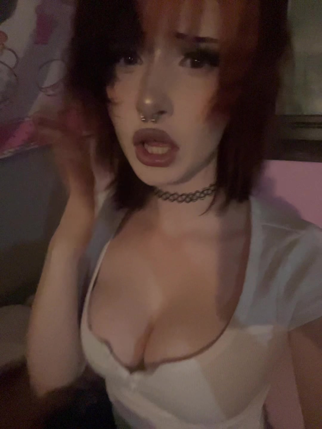 @Ellliee