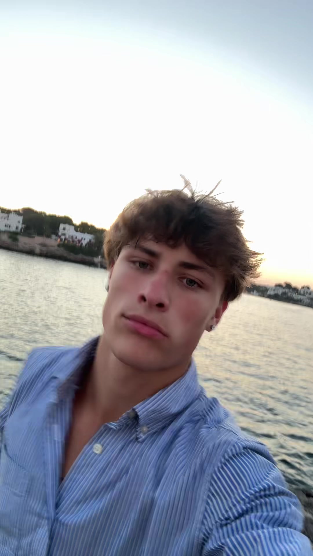 @j