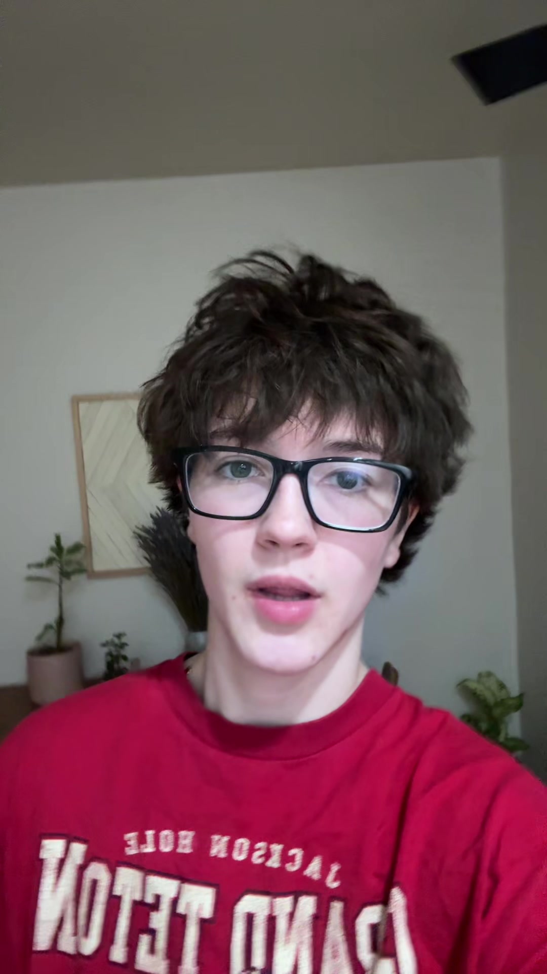 @nichecrin
