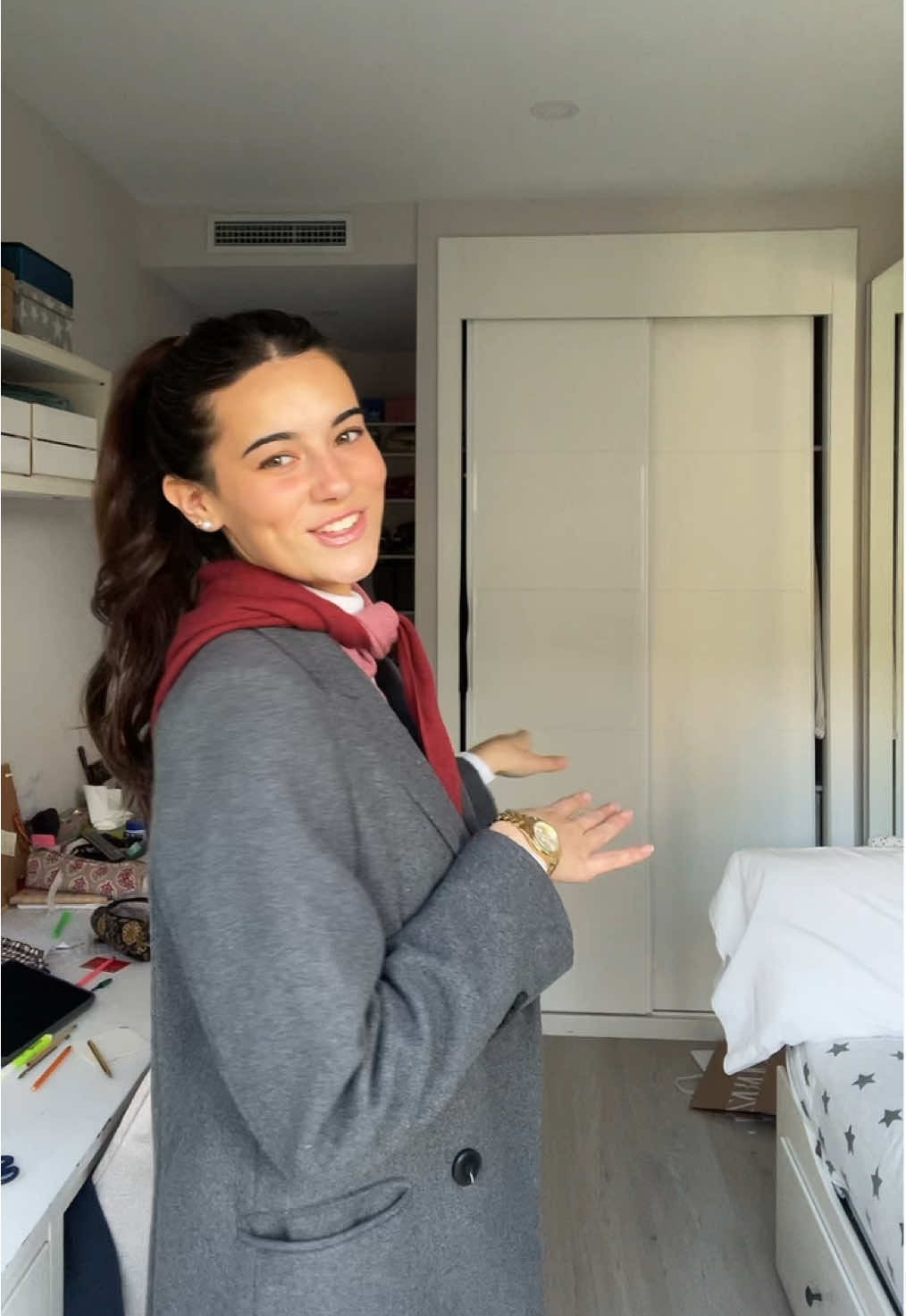@María