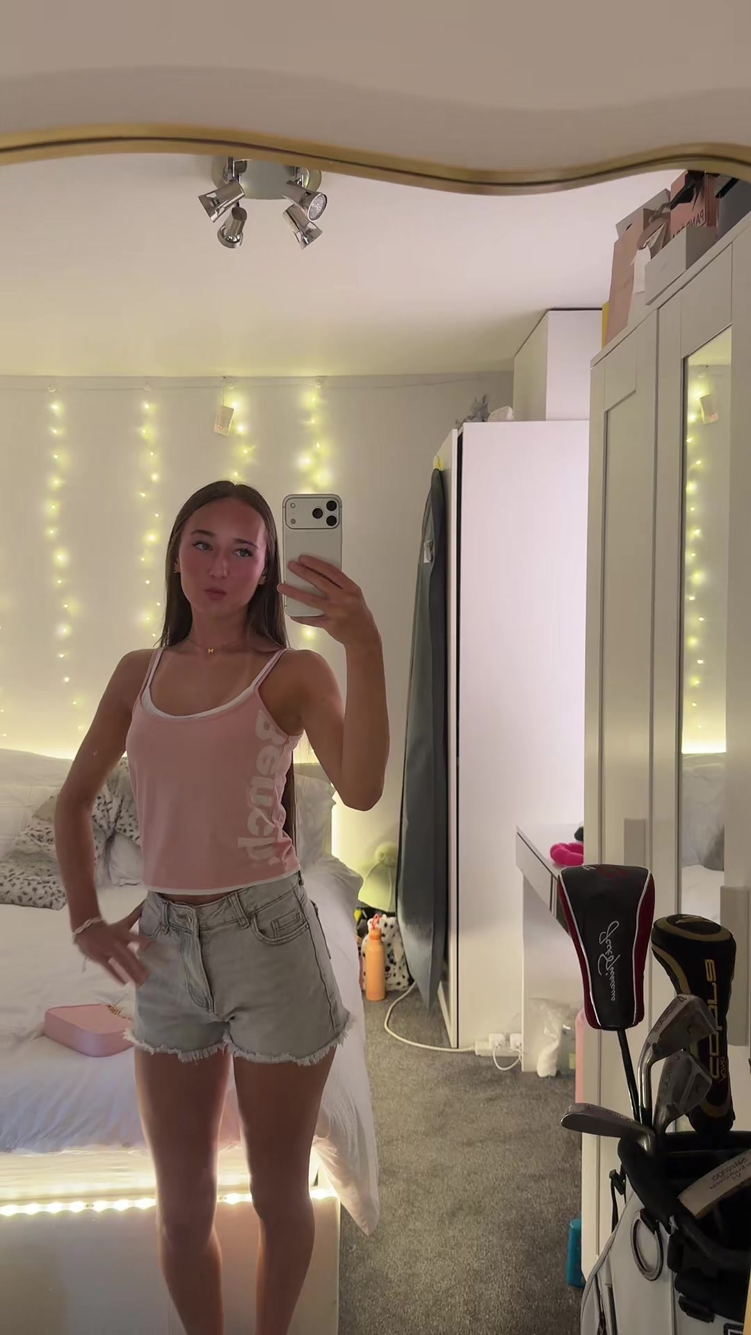 @𝓂𝒾𝓁𝓁𝒾𝑒 𝒿𝒶𝒹𝑒🍒✨🎀