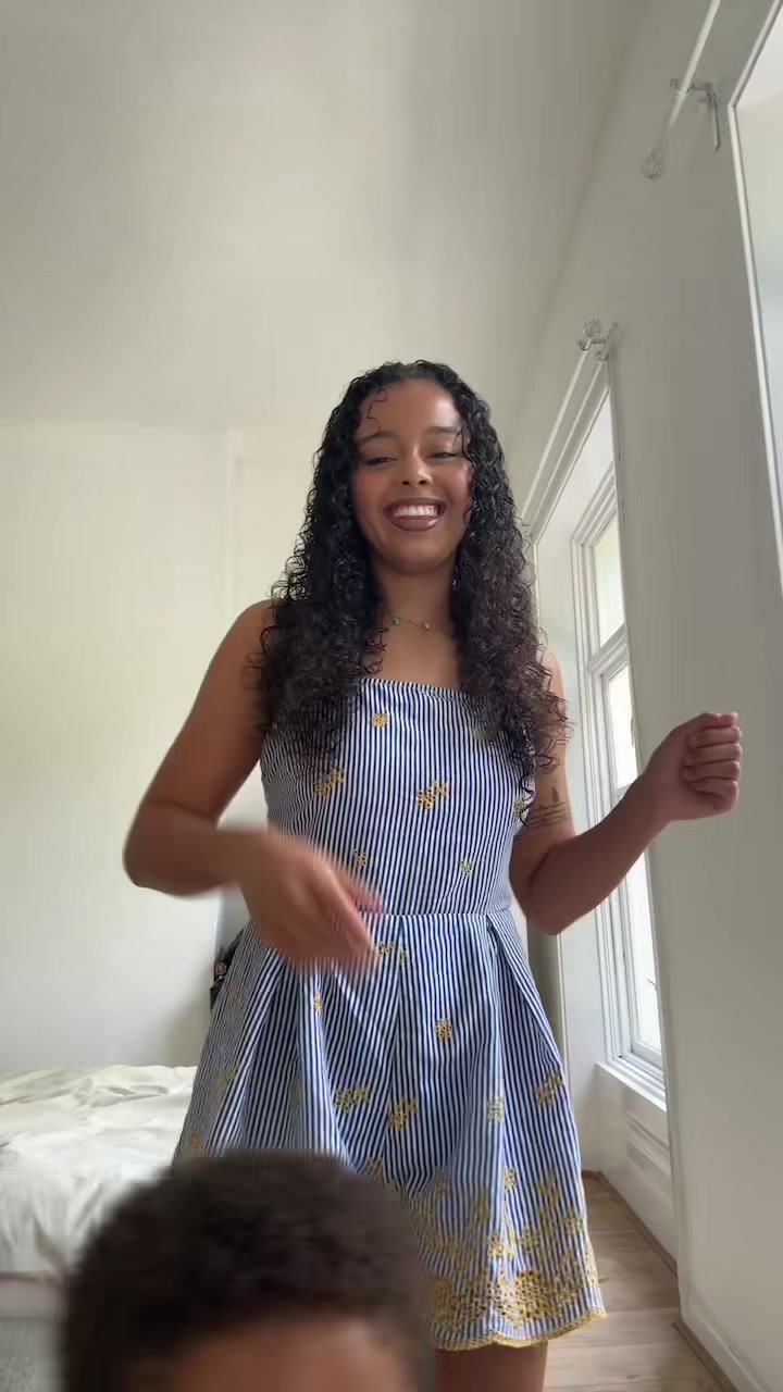 @d3miahx