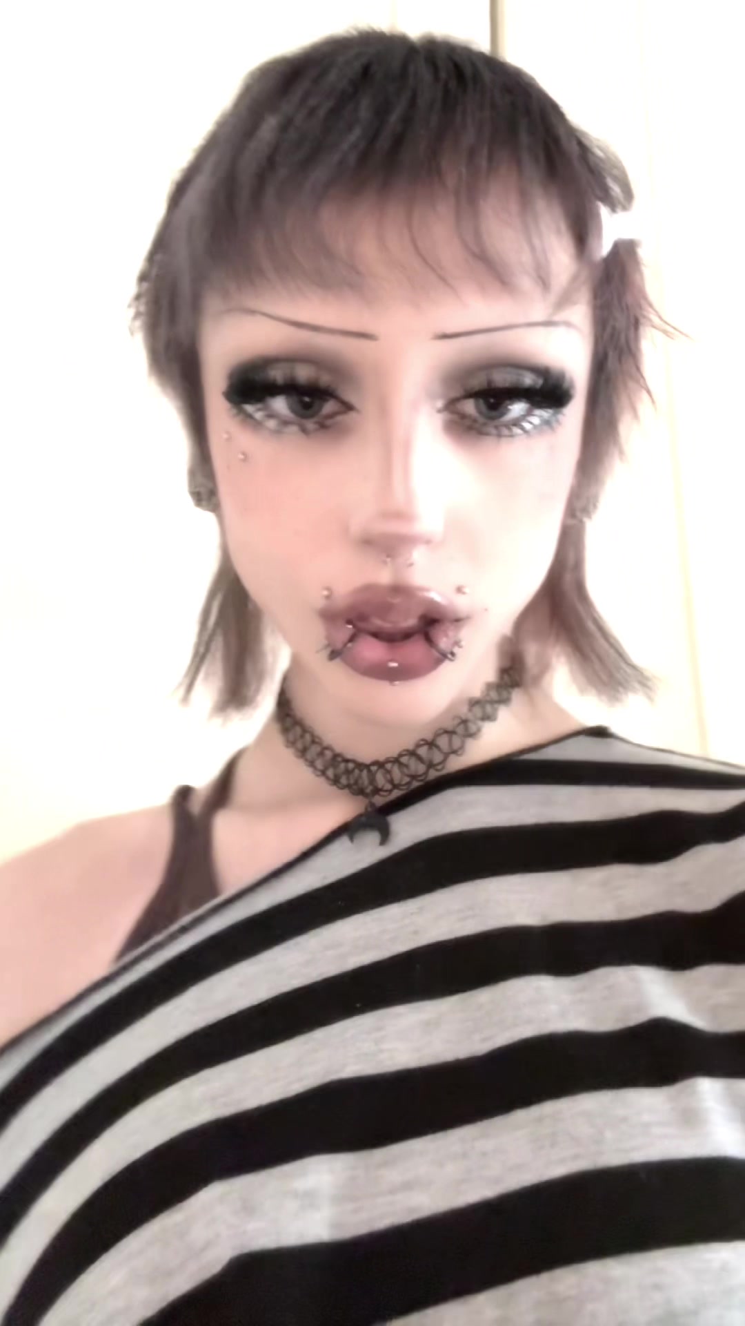 @𖤐Clara𖤐