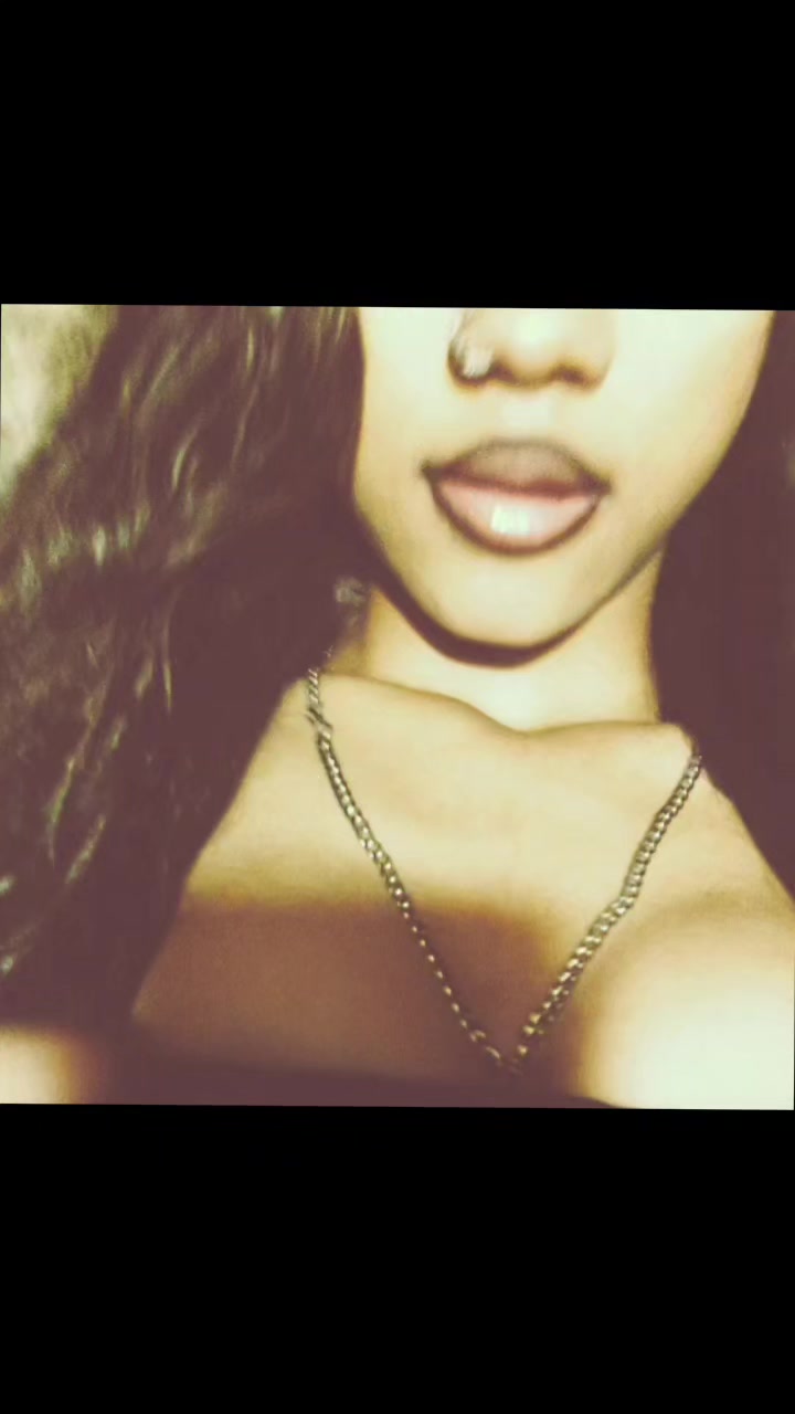 @Emanu_elle