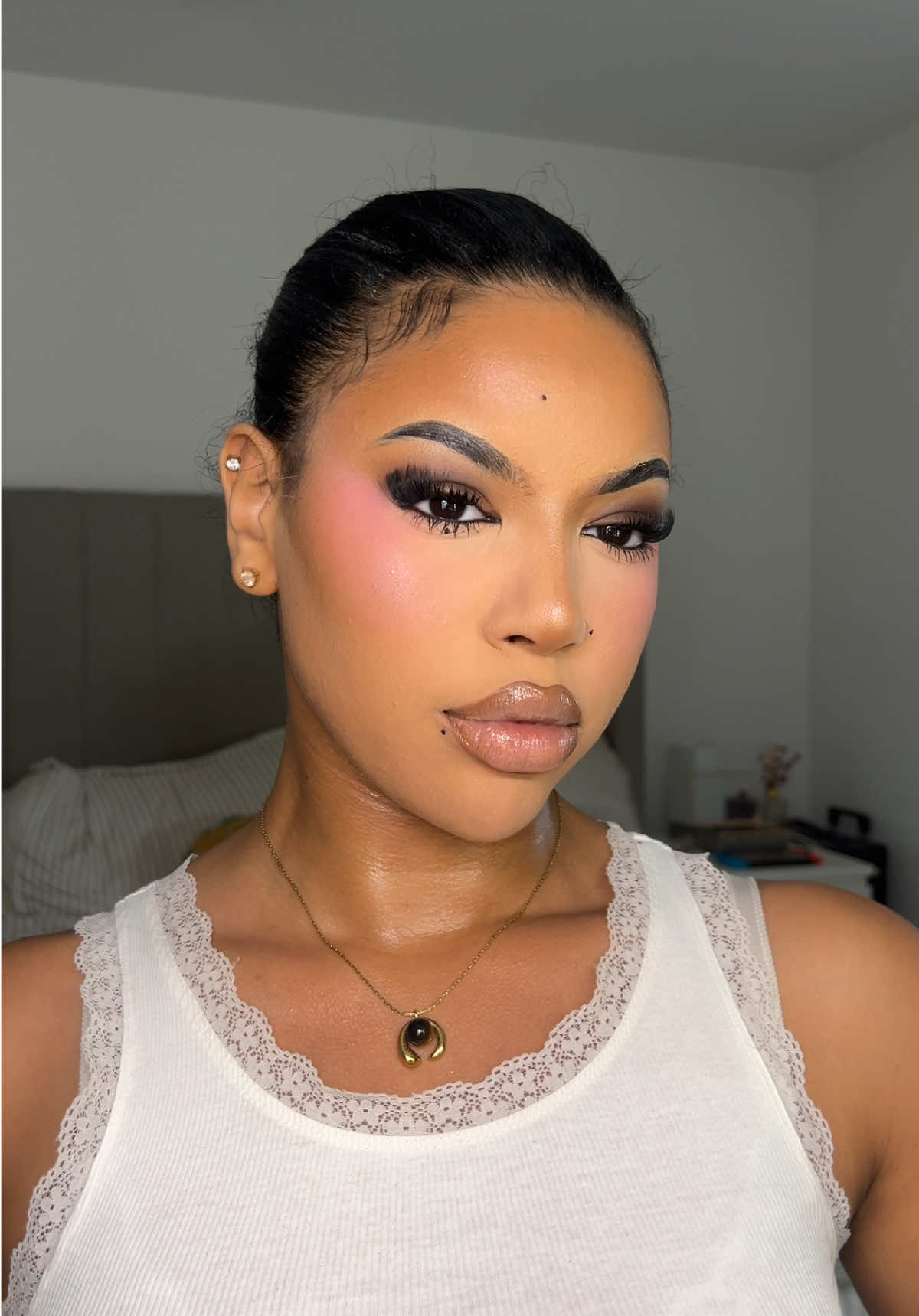 @inezblanchettee