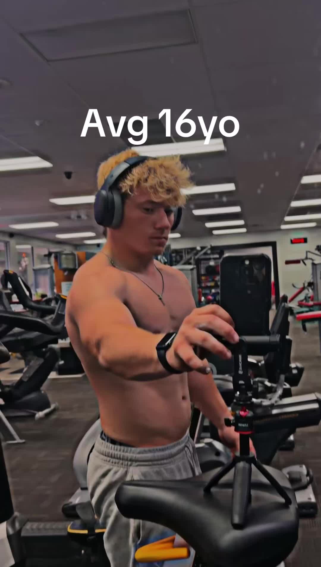 @Smallguygavin 🧬