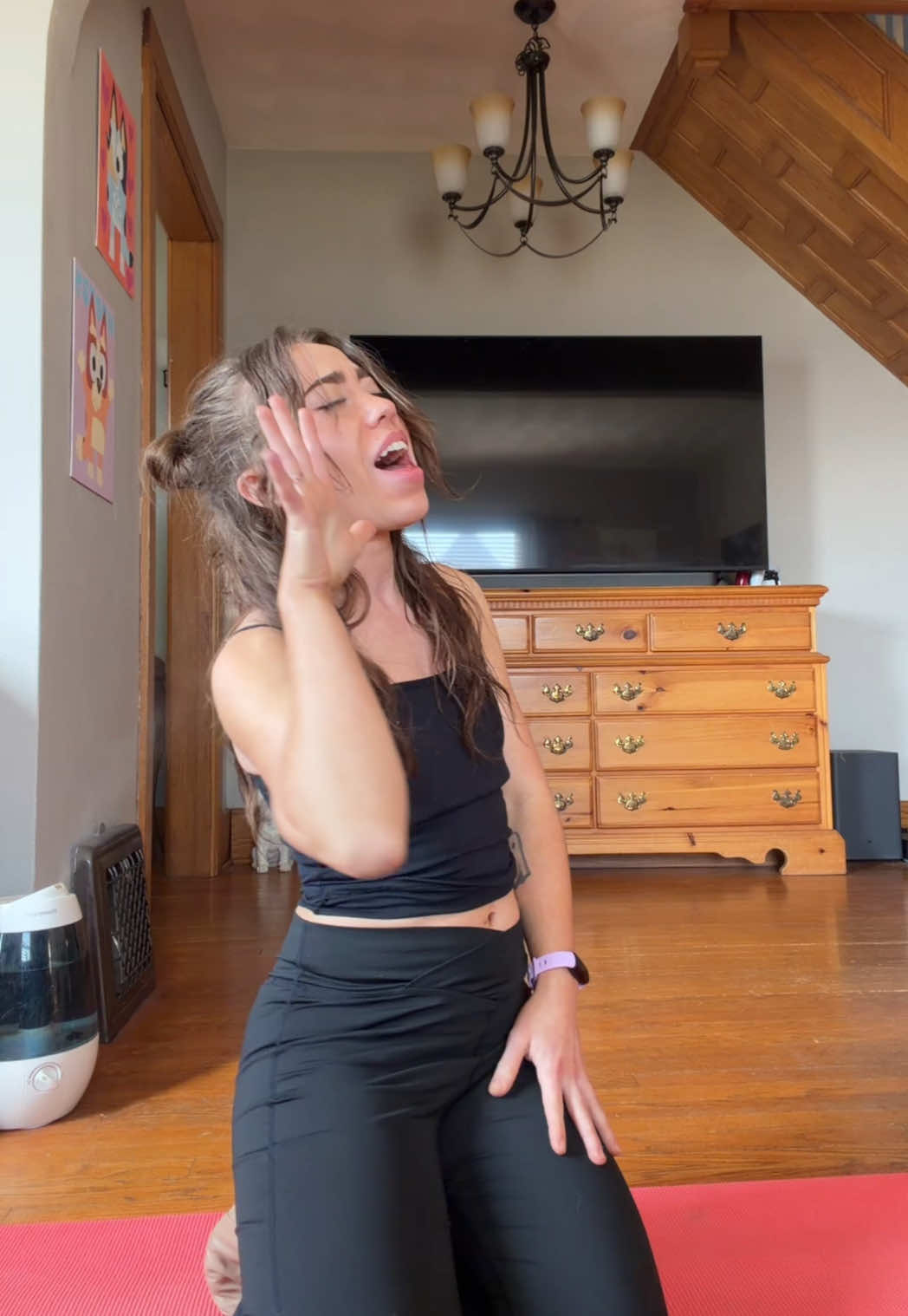 @hannahhainline