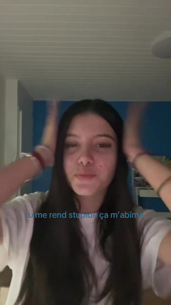 @𝐋&rsquo;🥂