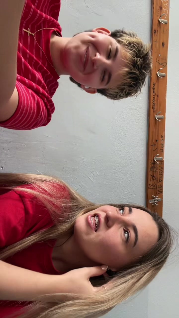 @Nefeli