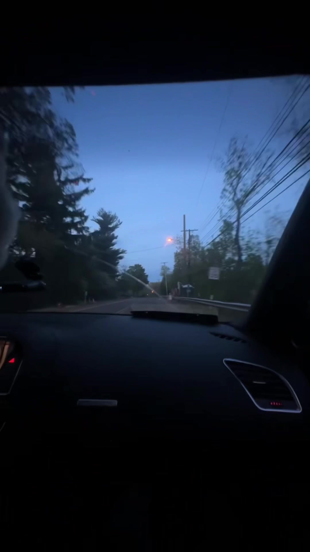 @B8 V8