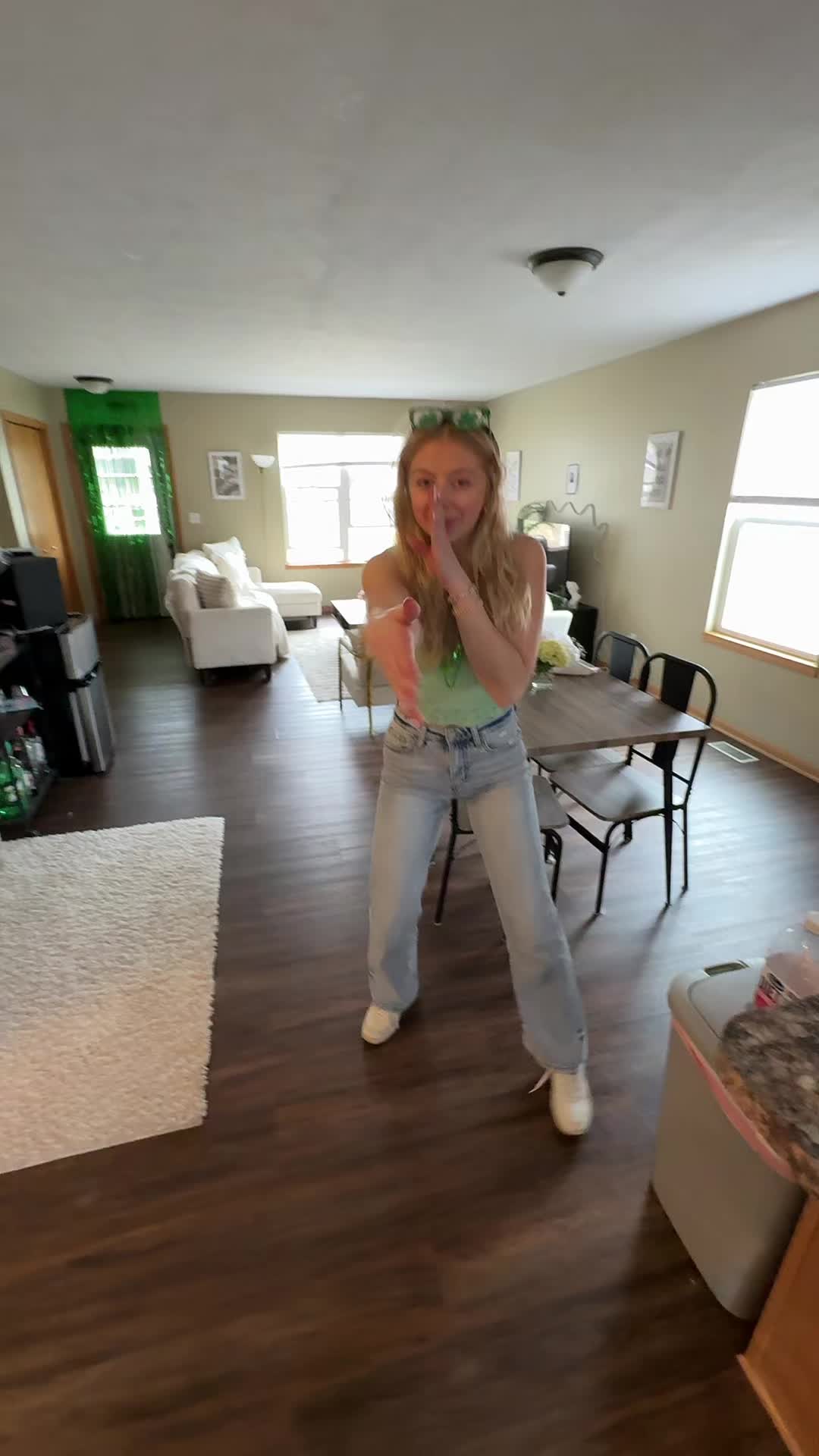 @emi