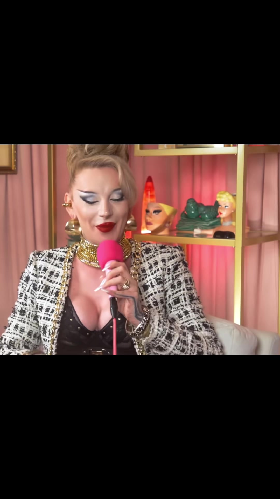 @Jessie (Fan Page)