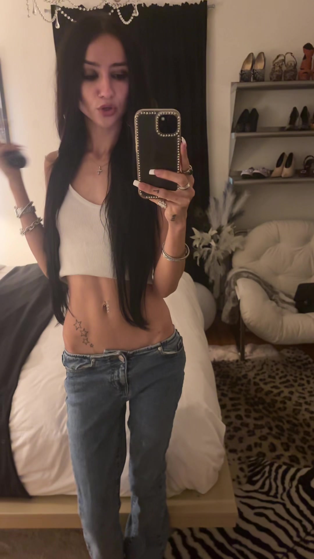 @babyneedsanewfur