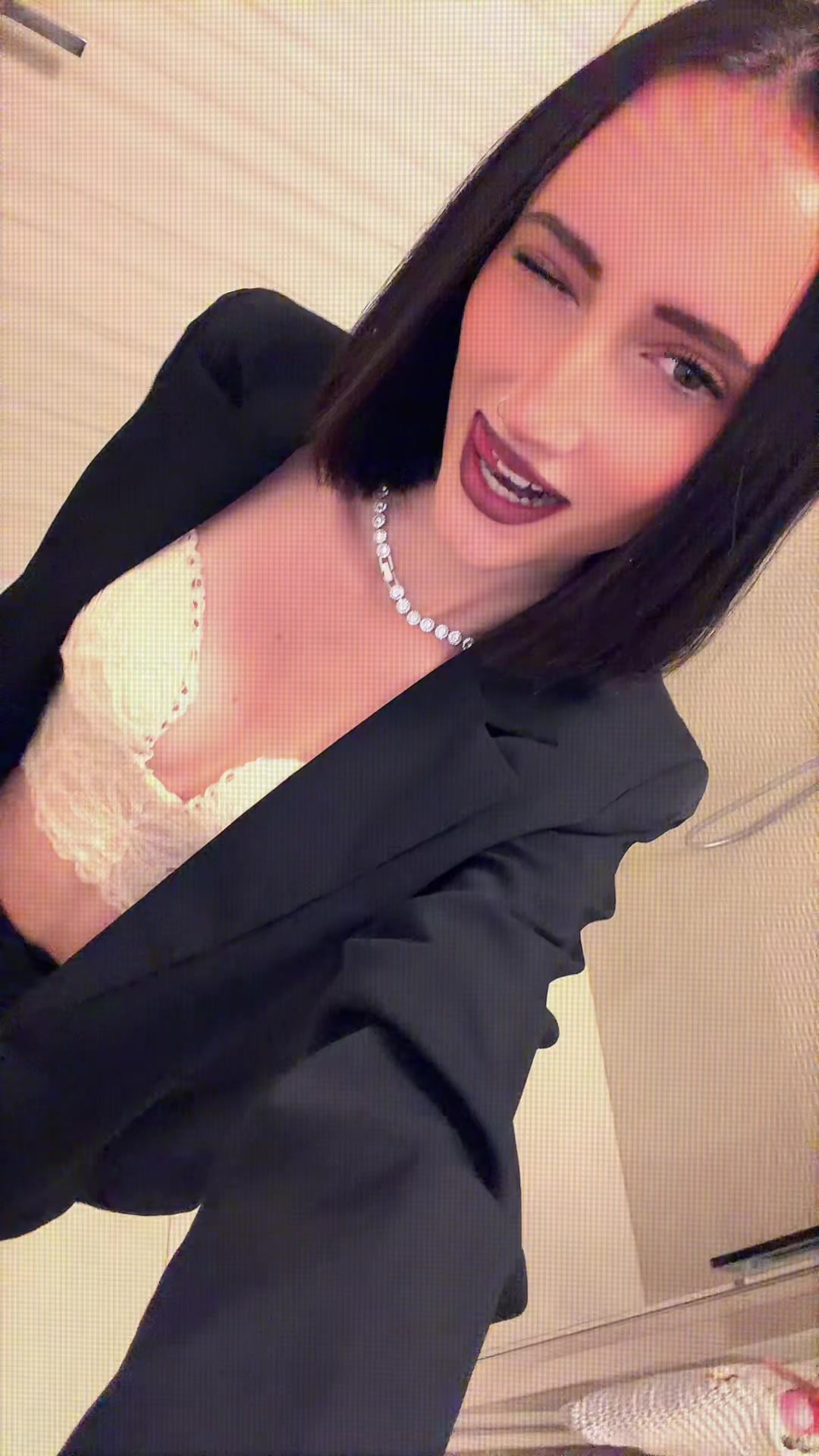 @becca